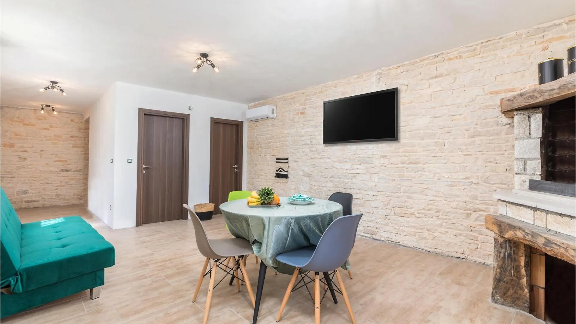 Amazing Home In Modrusani With Wifi 0*,