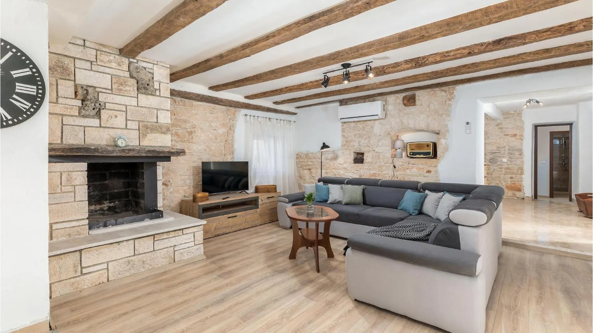 Amazing Home In Modrusani With Wifi 0*,  Croatia