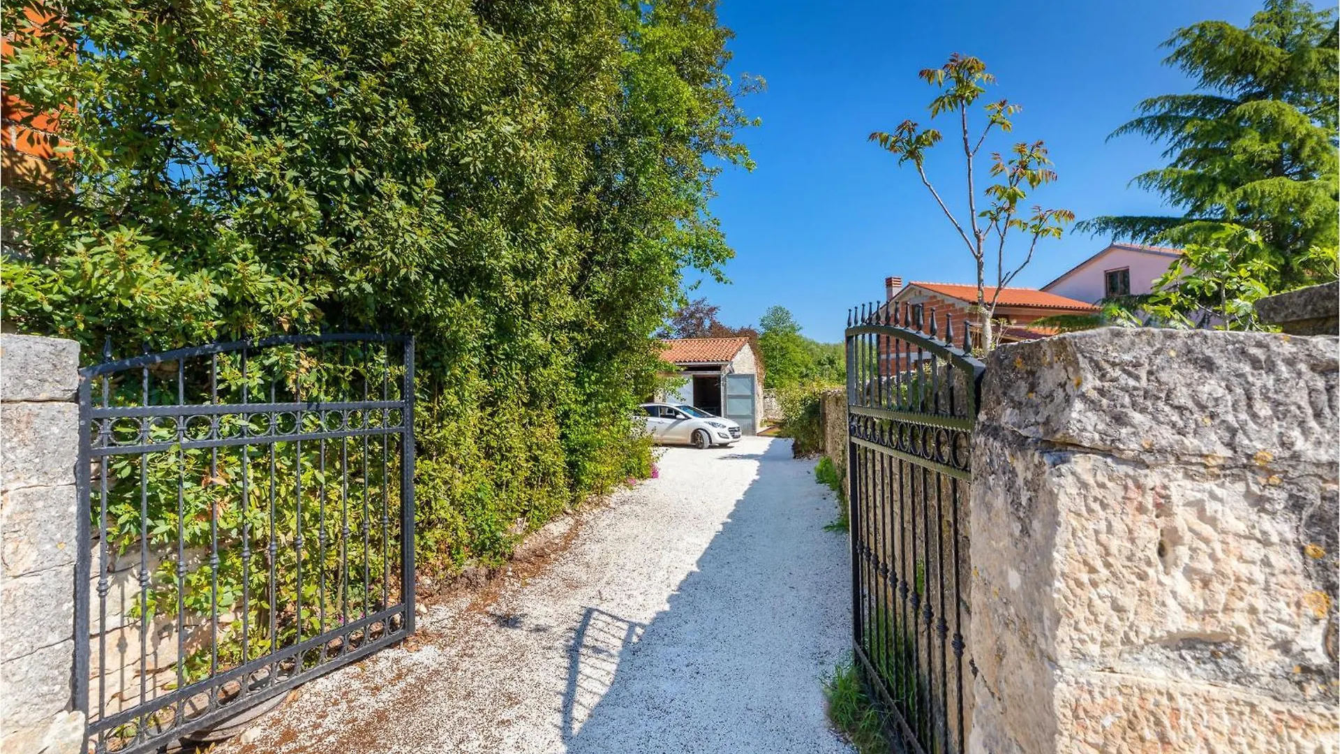 Holiday home Amazing Home In Modrusani With Wifi