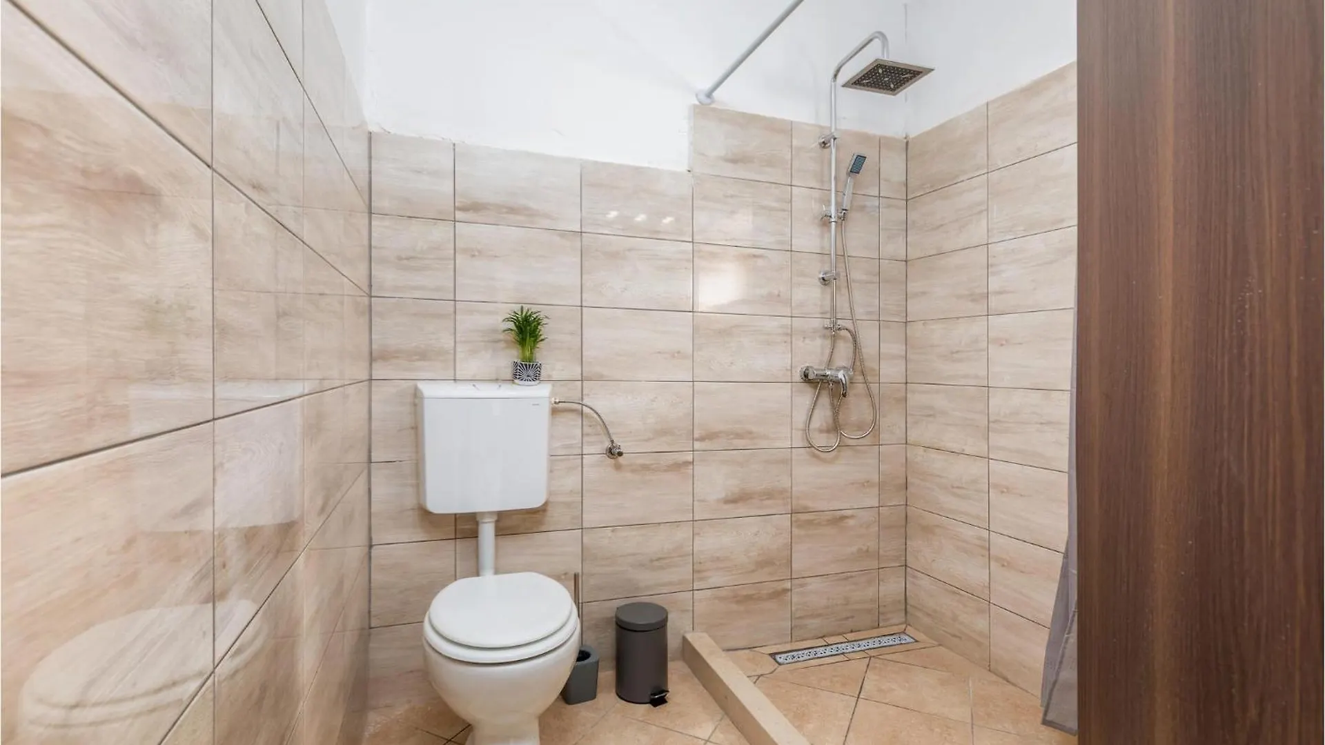 Holiday home Amazing Home In Modrusani With Wifi